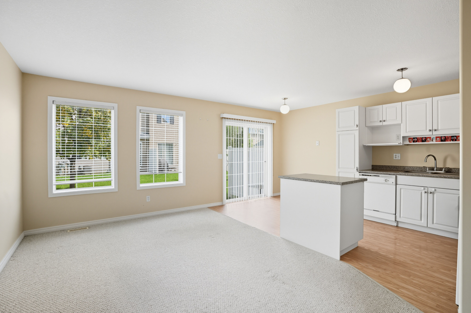 Briarwood 社区联排出售 · 127 Banyan Crescent #34——林与唐地产 - 5